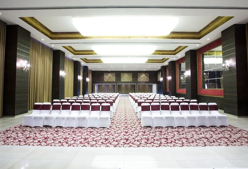 فندق Anjushree Ujjain