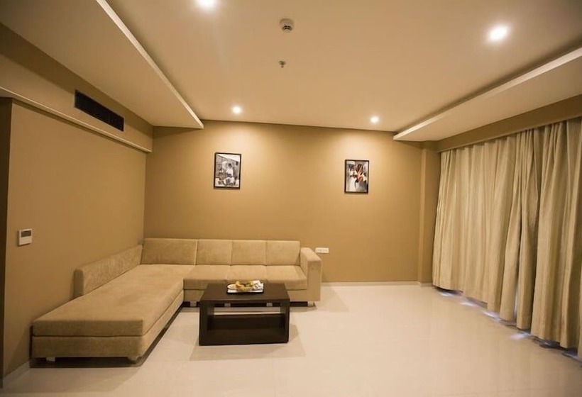 فندق Anjushree Ujjain