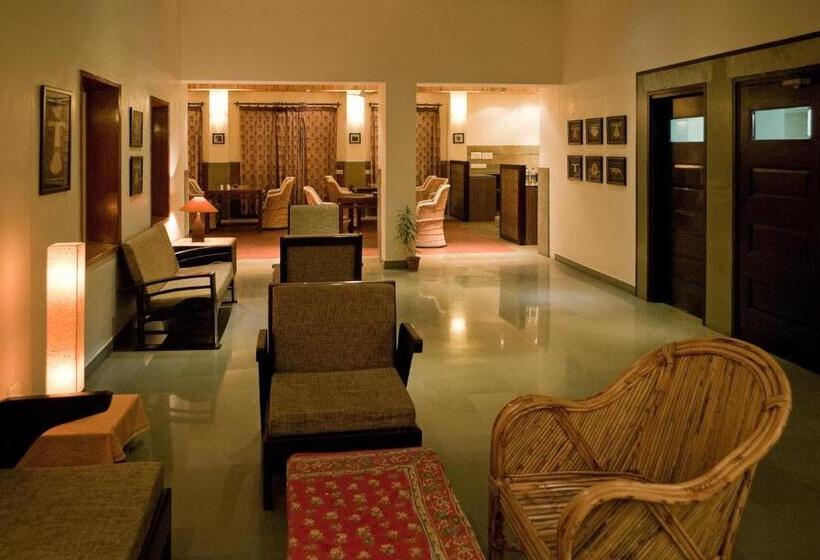 ホテル Atithi Guest House