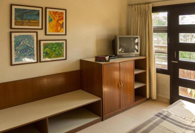 ホテル Atithi Guest House