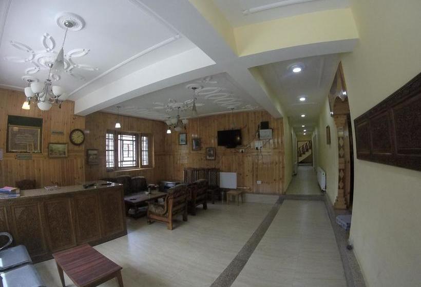 בית מלון כפרי Barzman