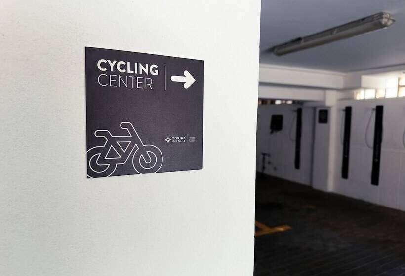 هتل Boutique Villa Lorena By Charming Stay Adults Recommended