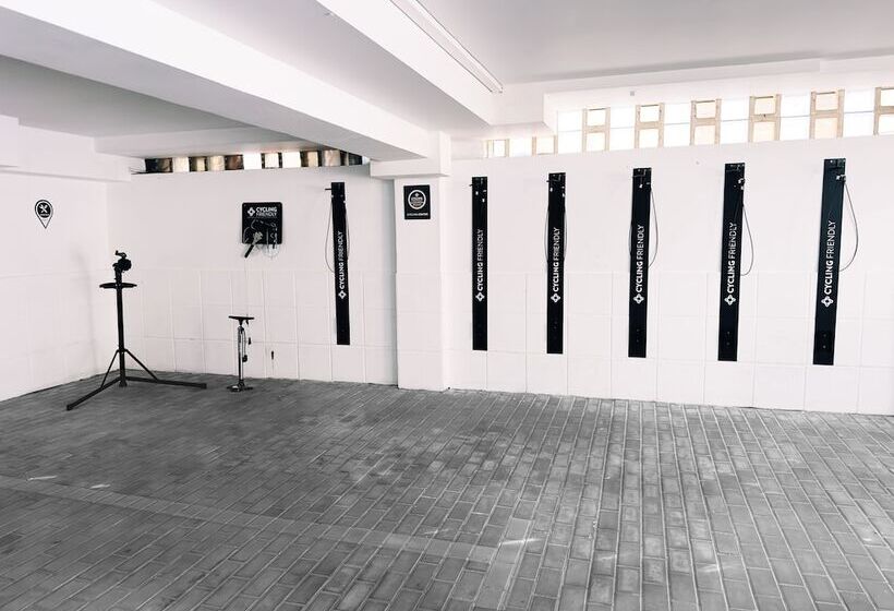 هتل Boutique Villa Lorena By Charming Stay Adults Recommended