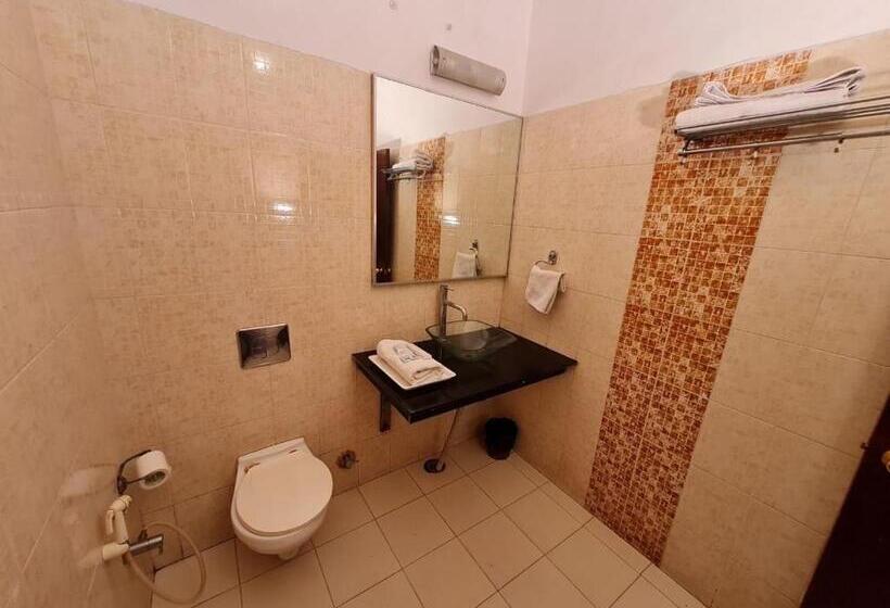 בית מלון כפרי Capital O 3695  Daichi