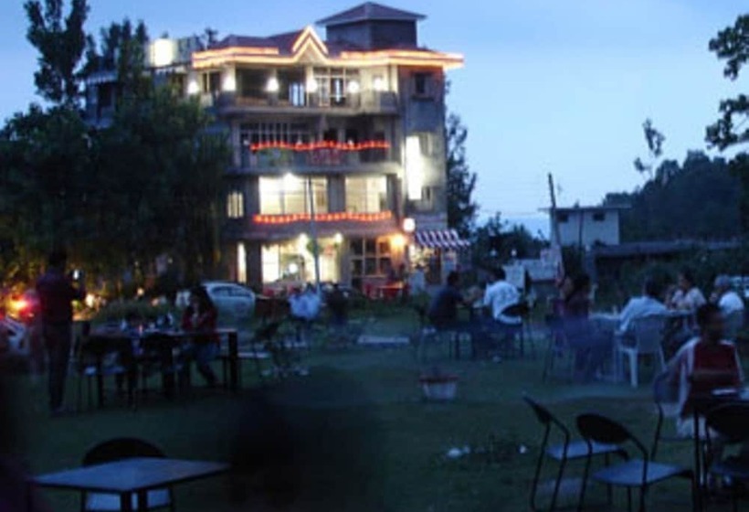 酒店 Centre Point Resorts And Club