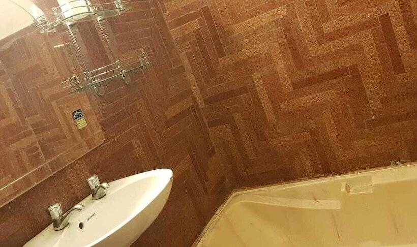 酒店 Centre Point Resorts And Club