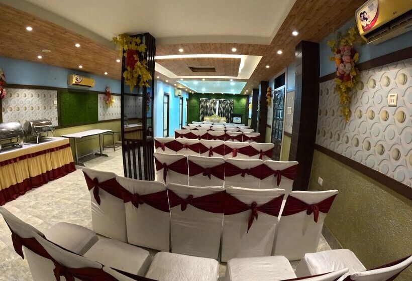 ホテル Corporate Inn