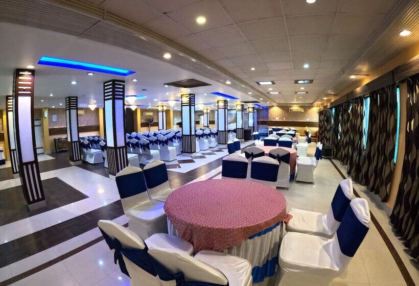 ホテル Corporate Inn