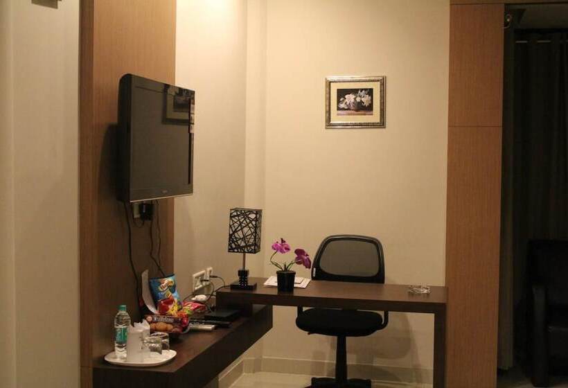 هتل Dibrugarh Club House