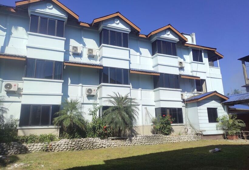 هتل Dibrugarh Club House