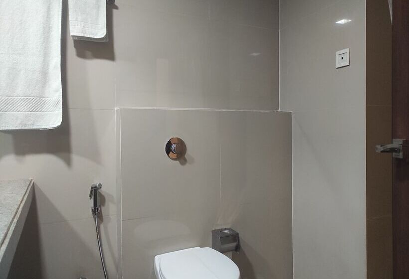 هتل Dibrugarh Club House