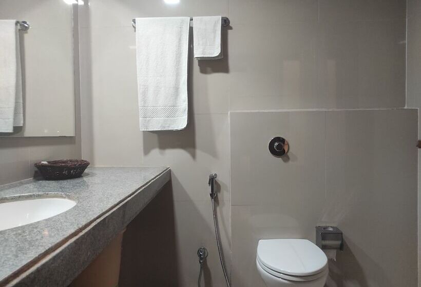 هتل Dibrugarh Club House