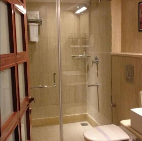 בית מלון כפרי Durga Silverline