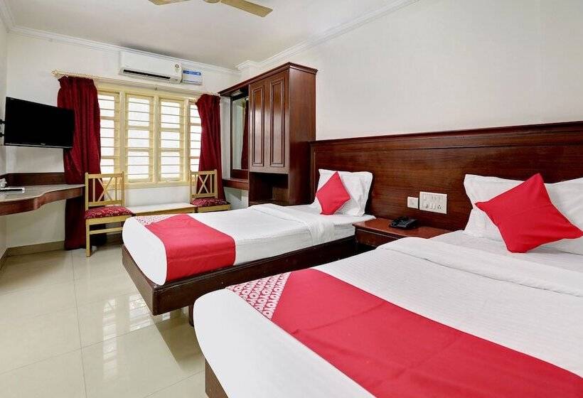 בית מלון כפרי Everest Comforts