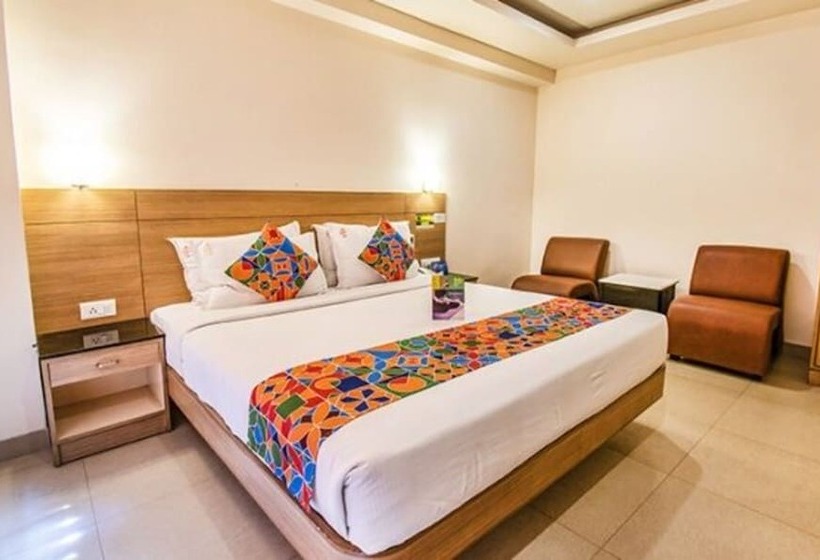 Fabhotel Prime Royal Castle   Nr Coimbatore North Railway Station