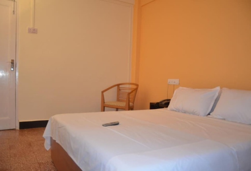 酒店 Ferreira Resort