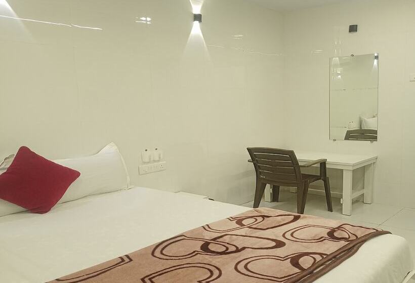 فندق Geetanjali St Bus Stand Panvel