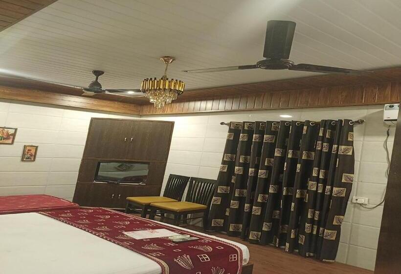 فندق Geetanjali St Bus Stand Panvel