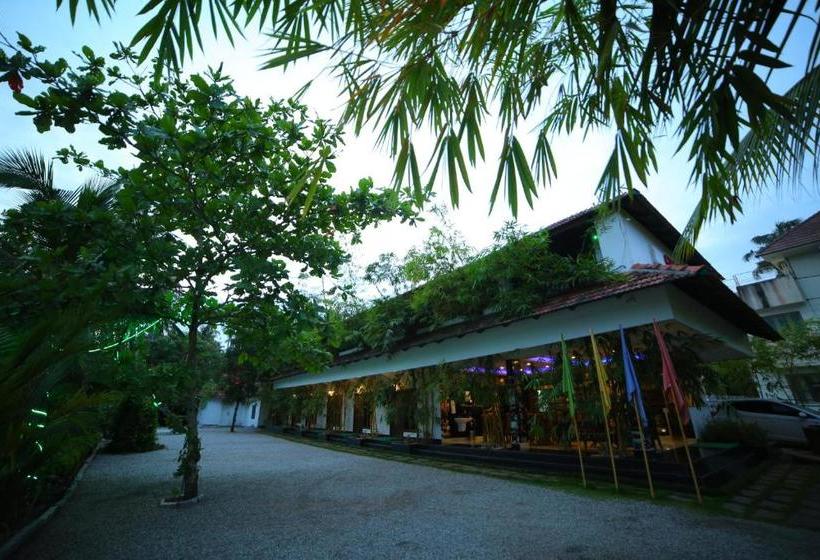 酒店 Global Backwater Resort