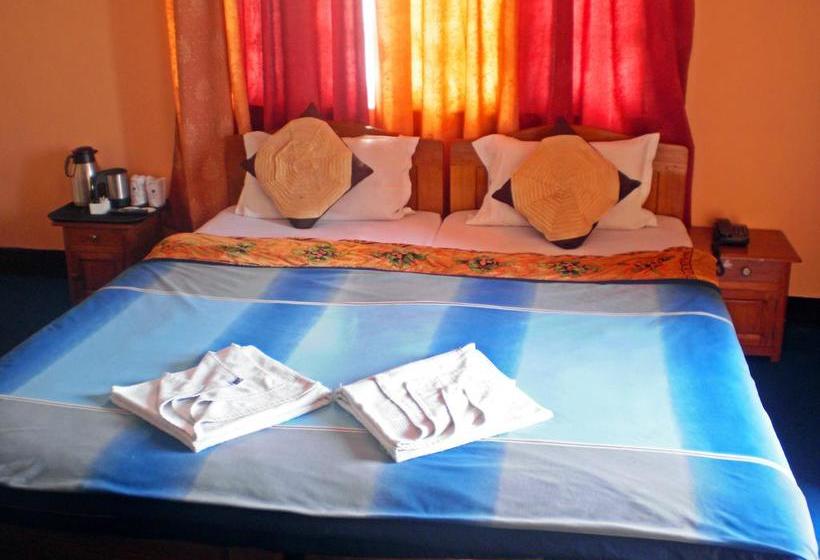 בית מלון כפרי Hill Crown Retreat