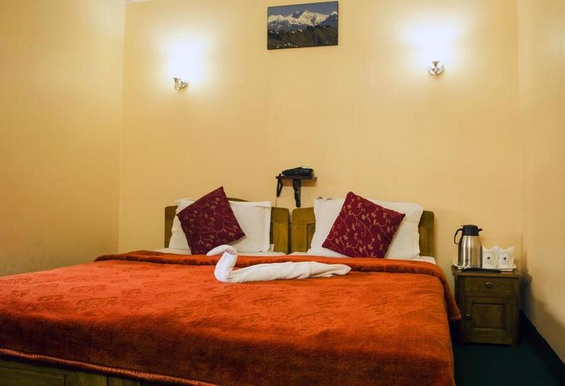 בית מלון כפרי Hill Crown Retreat