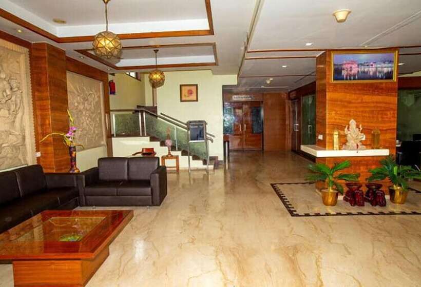 فندق Simran Heritage