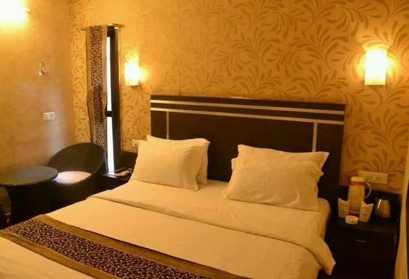 Отель Kanisshk Inn