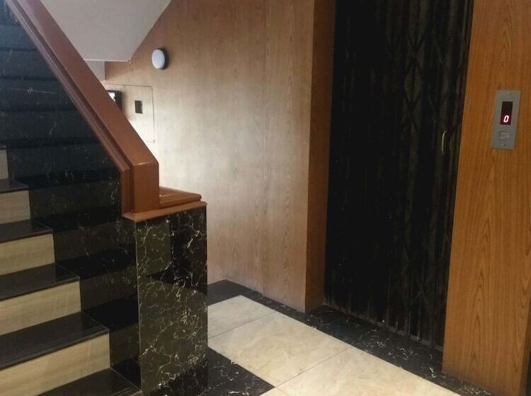 酒店 Karishma Dadar