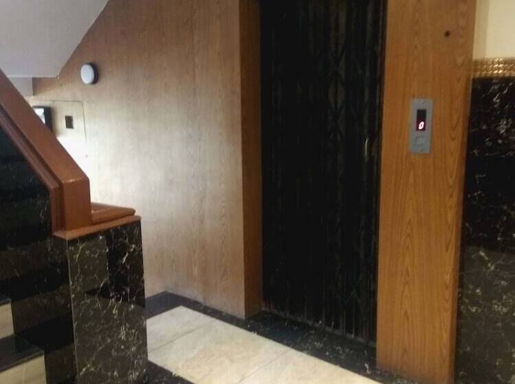 酒店 Karishma Dadar