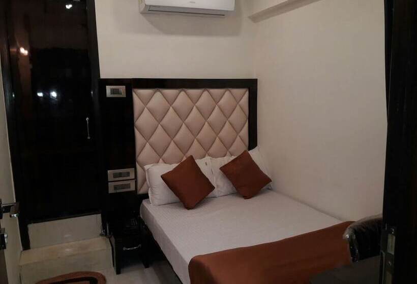 酒店 Karishma Dadar