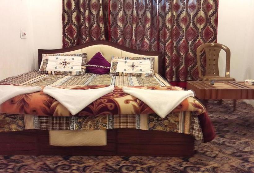ホテル Kashmir Inn