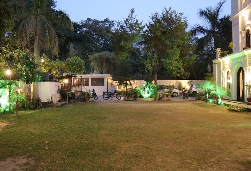 ホテル Kings Retreat