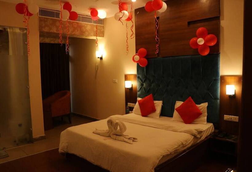 ホテル Kings Retreat