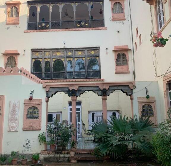 فندق Kishan Palace A Heritage
