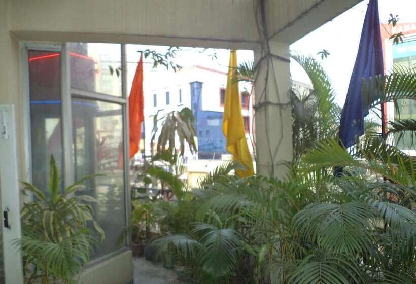 هتل Mahalaxmi Indo Myanmar