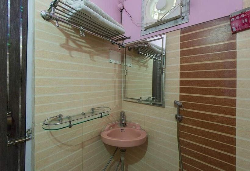 هتل Mahalaxmi Indo Myanmar