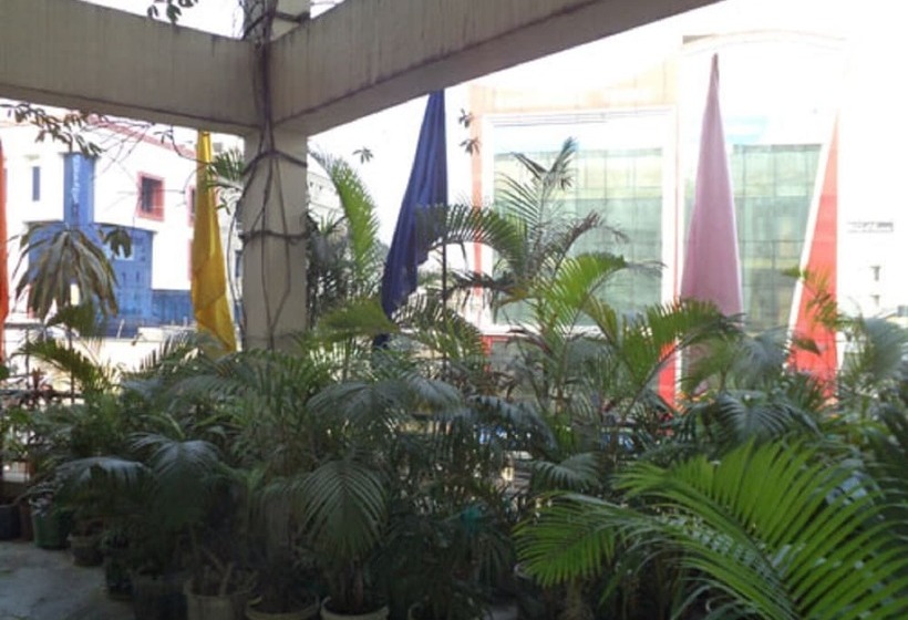 هتل Mahalaxmi Indo Myanmar