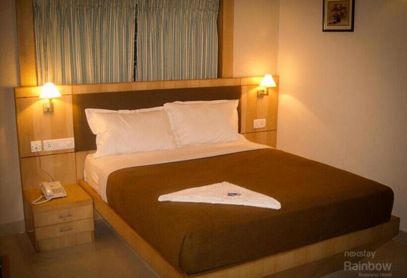 호텔 New Rainbow Business