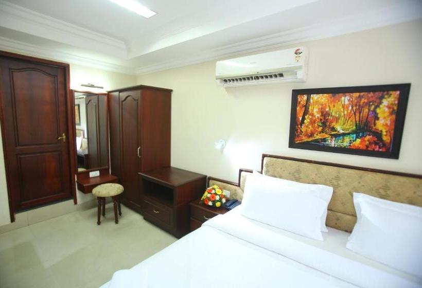 Fotos del hotel Prasanth:  9