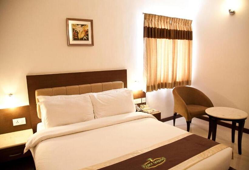 هتل Prince Gardens