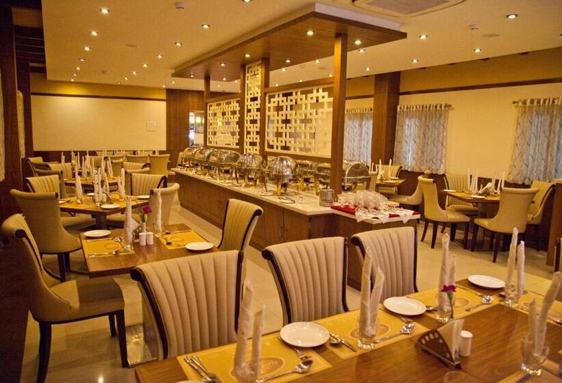 هتل Prince Gardens