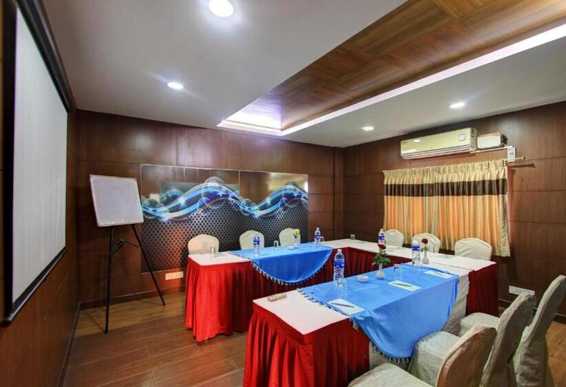 هتل Prince Gardens