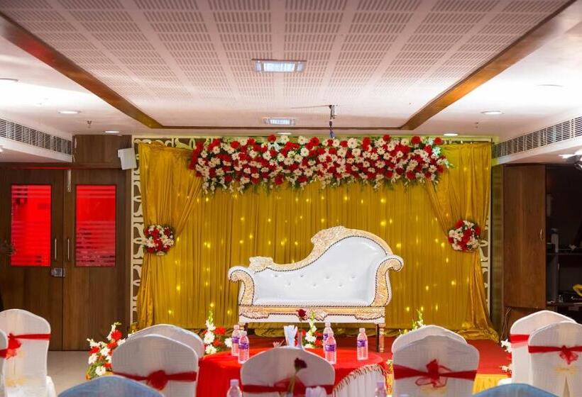 هتل Prince Gardens