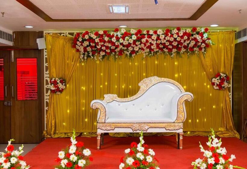 هتل Prince Gardens