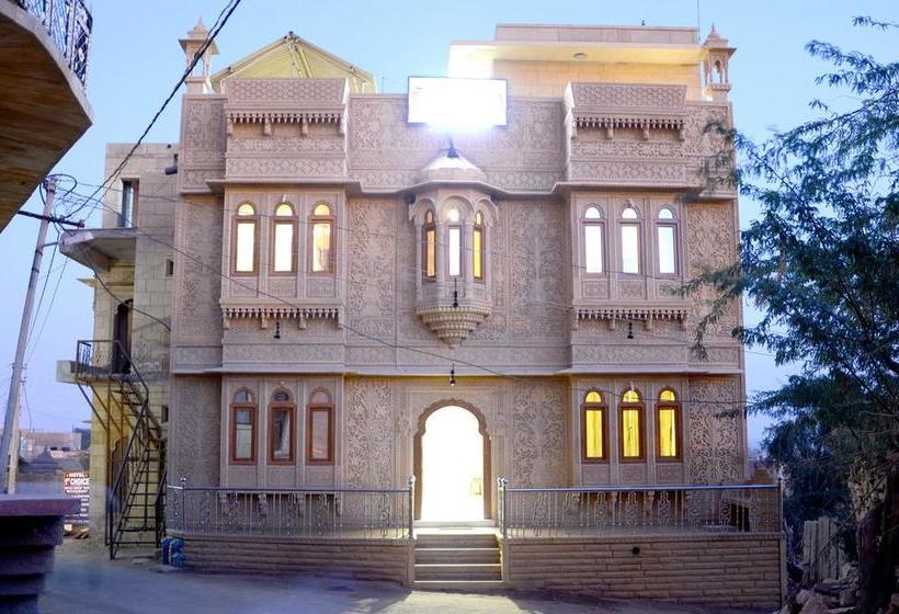 בית מלון כפרי Qutub Villa