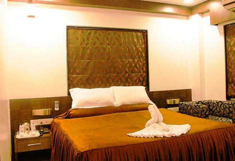 호텔 Rajashree Palace