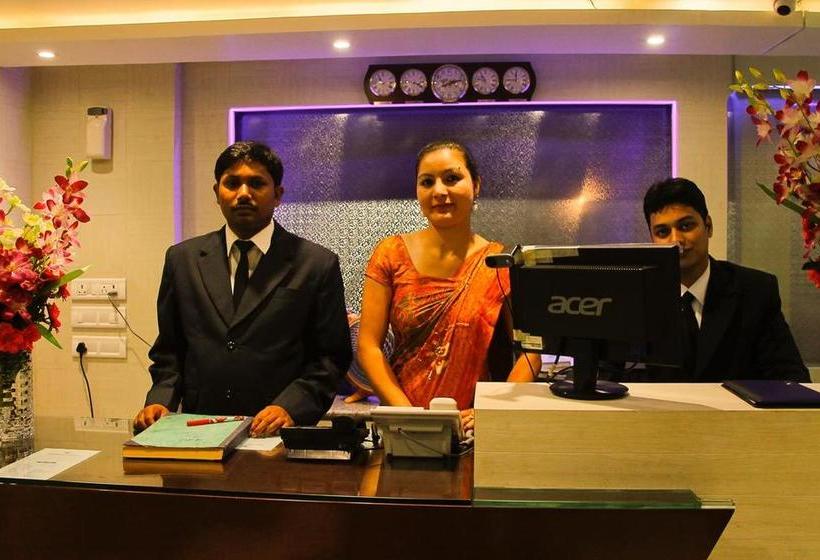 호텔 Rajashree Palace