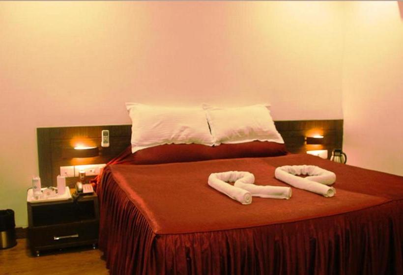 호텔 Rajashree Palace