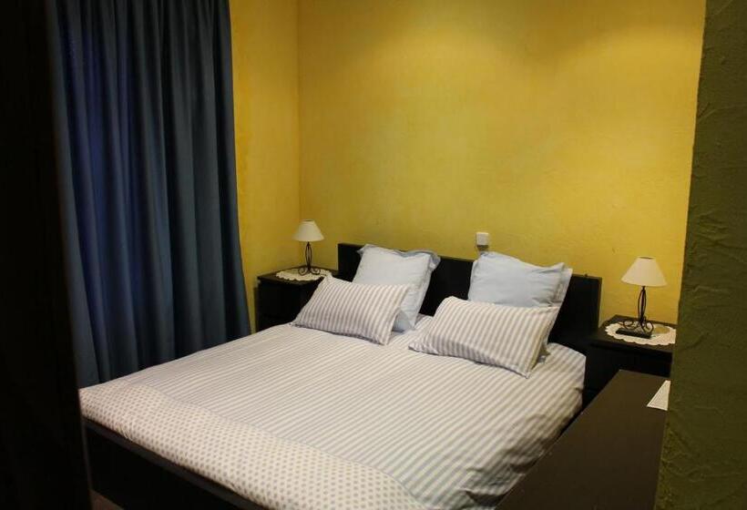 فندق Restaurante Sonsoles