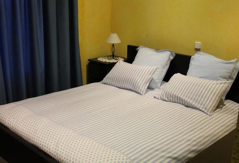 فندق Restaurante Sonsoles